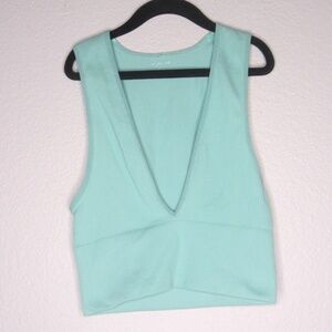Urban Outfitters Women's Green Crop-top - Size S